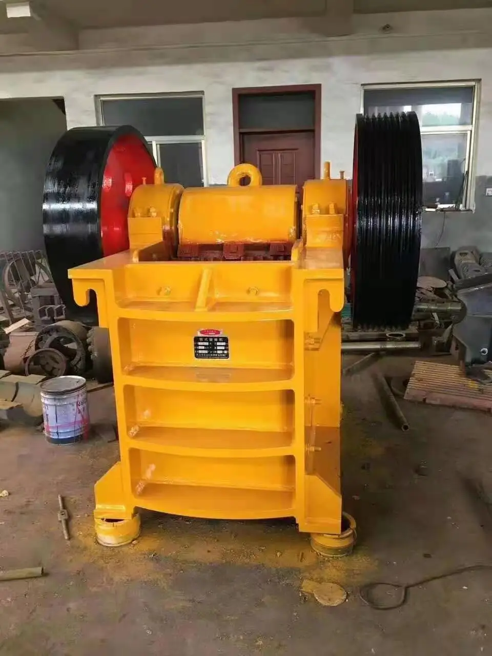 Portable Plate diesel Engine 400 600 Stone Used Small Mini Hydraulic 250 Mobile 100tph Ore Quarry Jaw Crusher for Sale