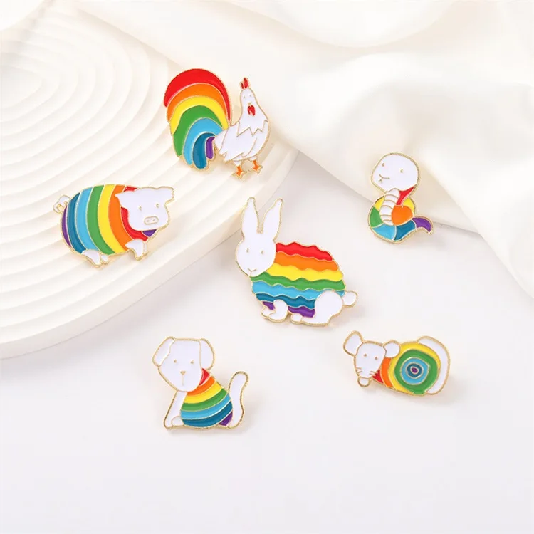 Animal Fashion Jewelry Brooches Women Custom Pins Rainbow Cute Funny Pig Dog Snake Rabbit Shirt Clothing Cjewelers Kawaii Badges