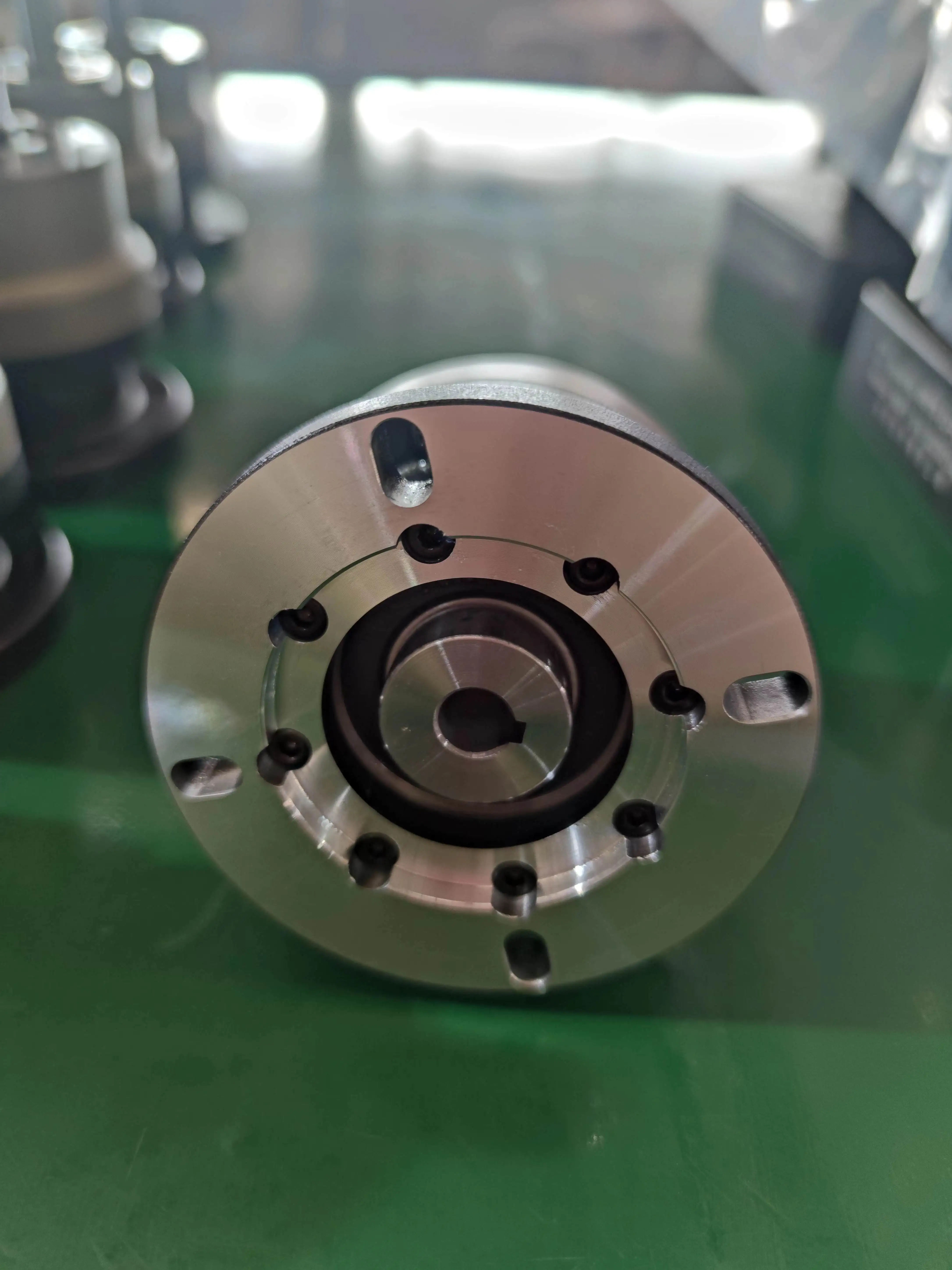 MPL060 gearbox planetary with circular input flange