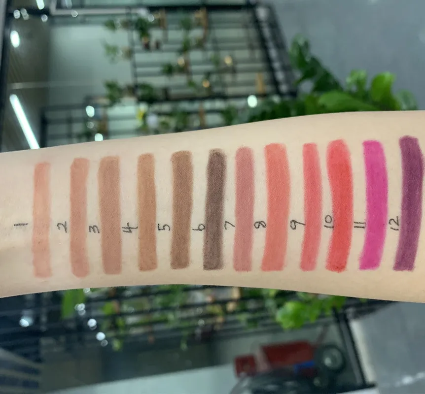 Customized vegan waterproof private label black retractable lip liner creamy matte twist lip liner