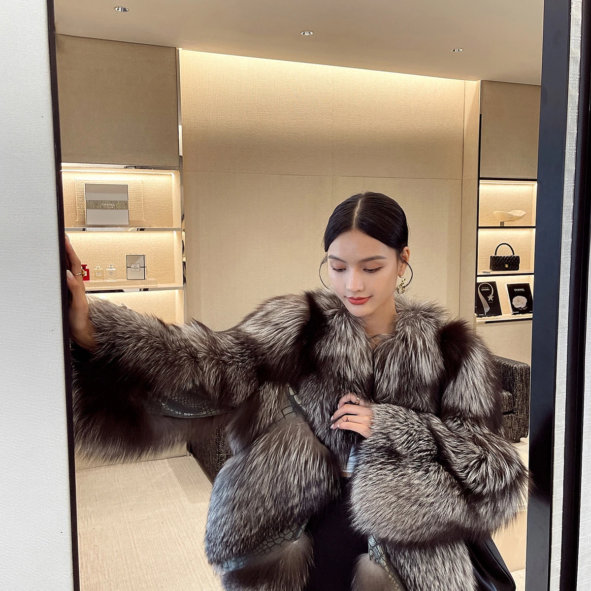 Top Quality Best Price High End Winter Color Silver Fox Fur Jacket Women Short Real Fox Fur Coat
