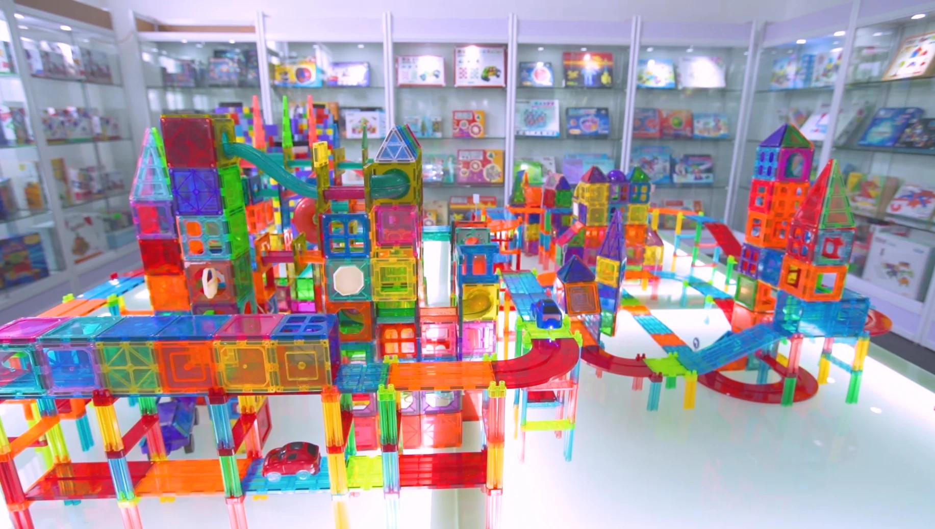 Online hot sale magnet building tiles magnetic blocks toys for child wholesale hot toys&baby games magna tiles educational