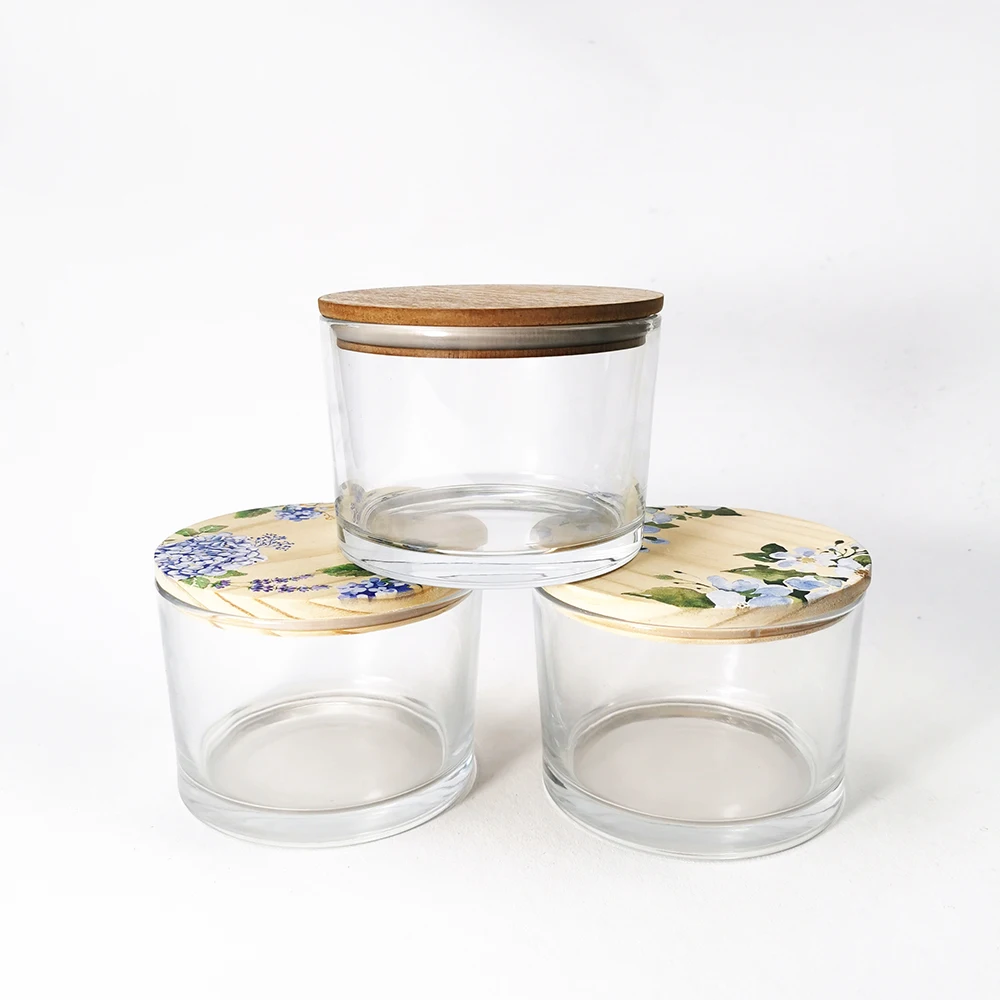 Transparent wholesale glass candle jar candle holder candle cup container with wooded lid for home decor