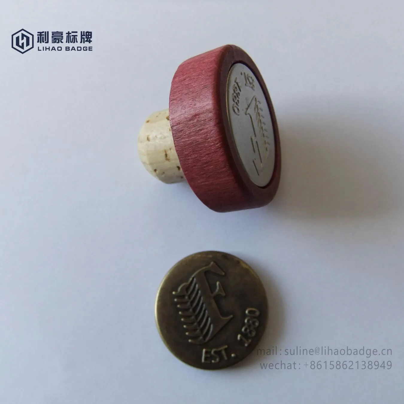 High Quality Customized Luxury Metal Brass Liquor Bottle Cap Unique Bottle Lid for Glass Whiskey Bottles