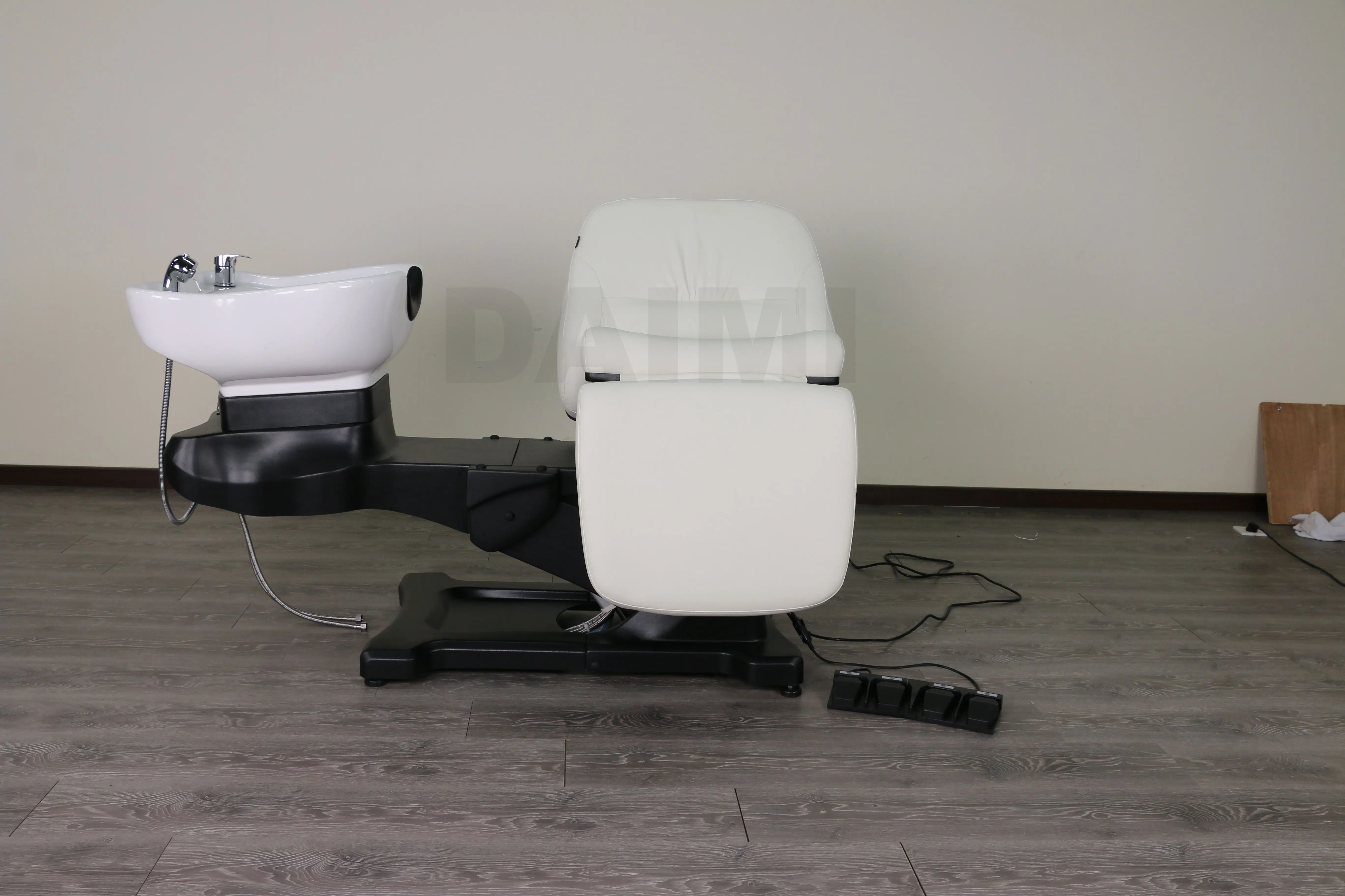 Daimi salon furniture thai style massage barber royal head 2 motors chair therapy shampoo bed with water circulation and steamer