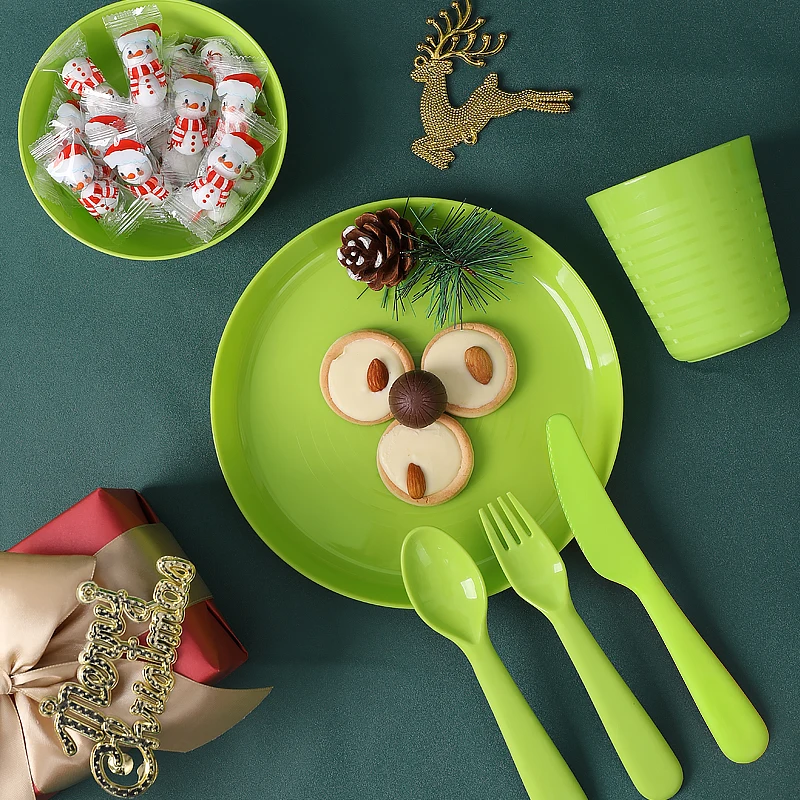 24pcs Plastic Christmas baby kids dinning plates bowls cups dishes set tableware plates dinnerware sets for dinner