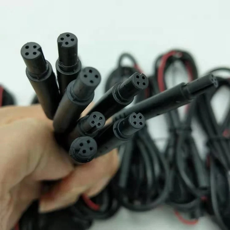 China Manufacturer auto 4 Pin Male to Female connector cable for GPS tracker