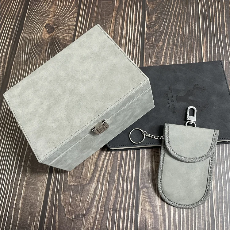handmade high quality leather Keyless Car Signal Blocker Box RFID case Faraday box