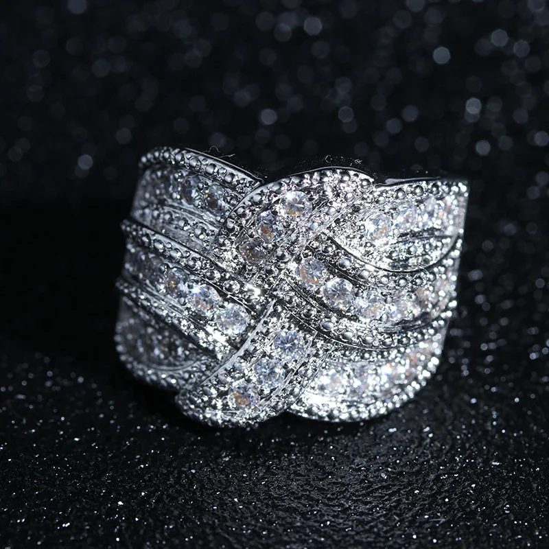 Trendy Women Party Full Diamond Ring Jewellery Luxury Brass Full Zircon Iced Out Rings For Wholesale