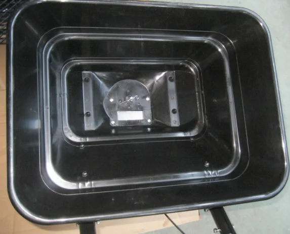 12v ATV Spreader can spread seed and  fertilizer and sand