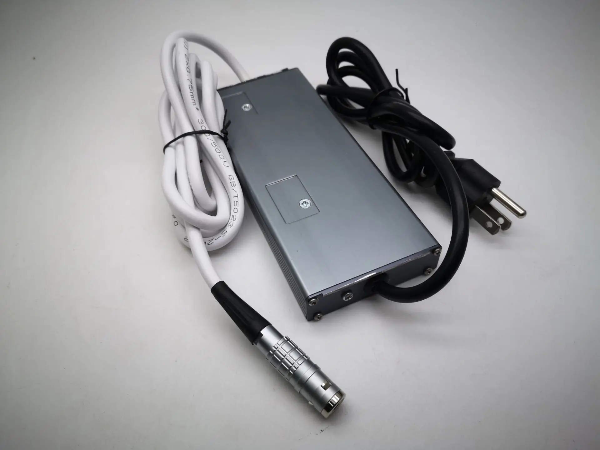 120v ac 12v 12 v dc voltage power inverters station source output iso transformers & regulators power supply isolated converters