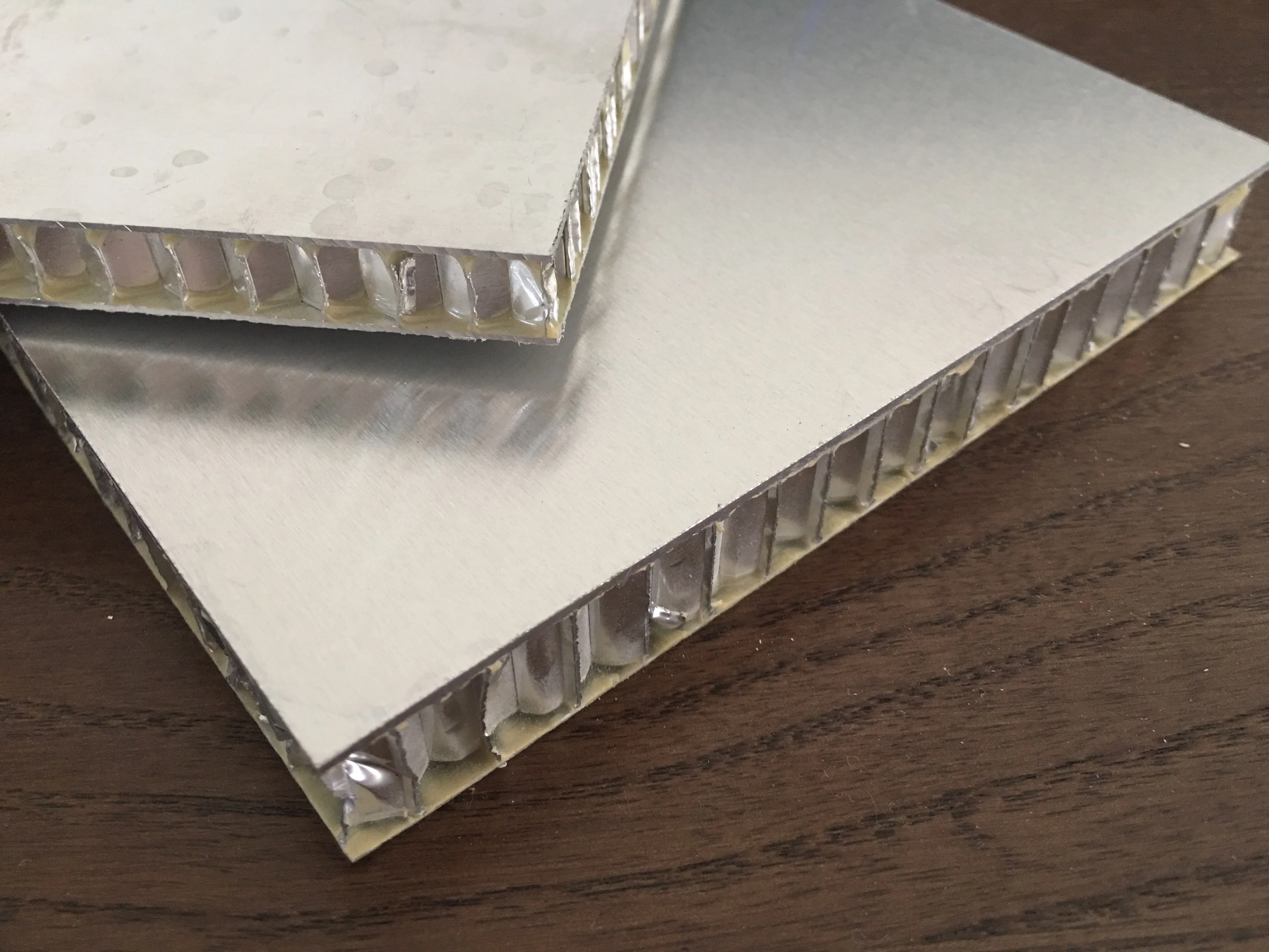 Алюминиевая сотовая панель для занавесок