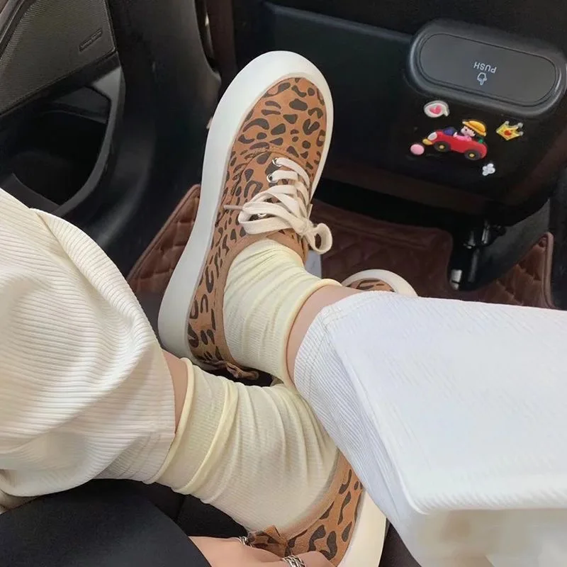 Thin Japanese Girls Candy Colour Mid-calf Socks for women