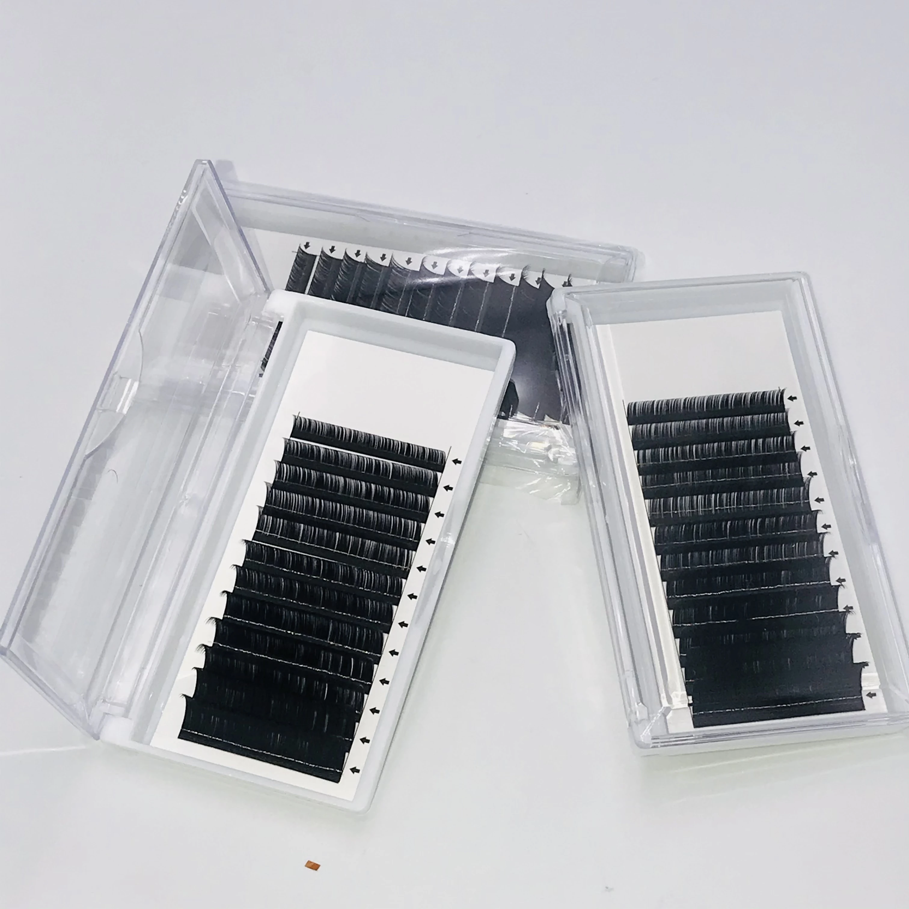 2023 Lovely Private Label Mink Eyelashes Lashes Tray Volume Eyelash Extension Extensions Professional Silk Black Custom