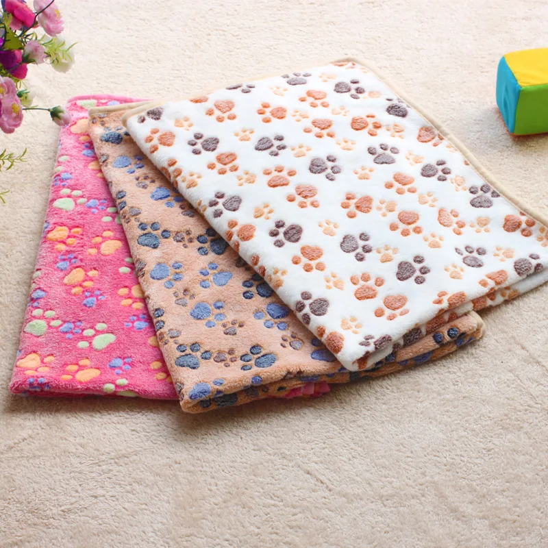 Hot Sale Puppy Dog Cat Fleece Blankets Cushion Pet Sleep Mat Pad Bed Cover with Paw Print Soft Warm Blanket for Animals