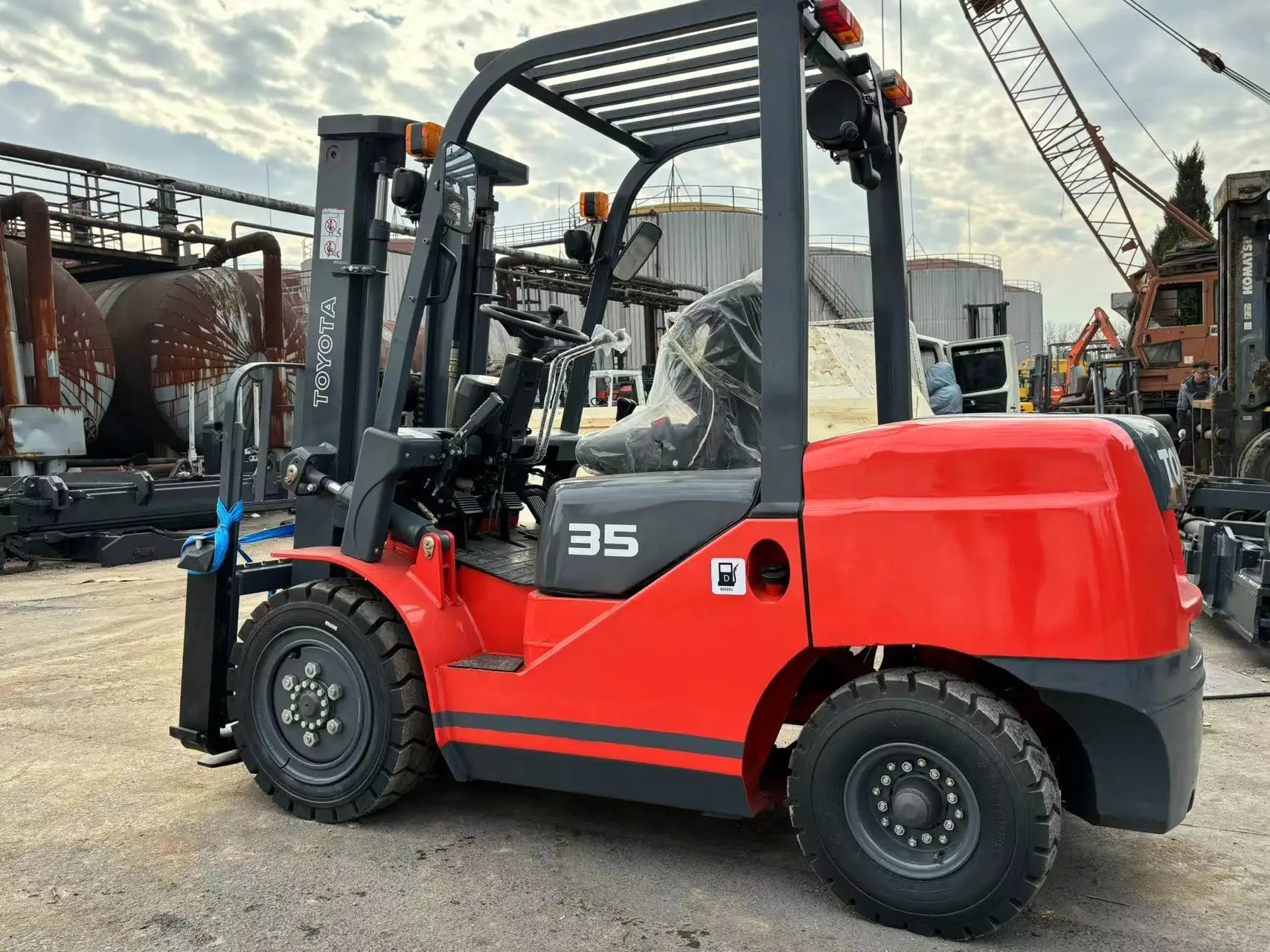 forklift lifting capacity 3 ton 3.5 ton Japan brand very new low price for sale
