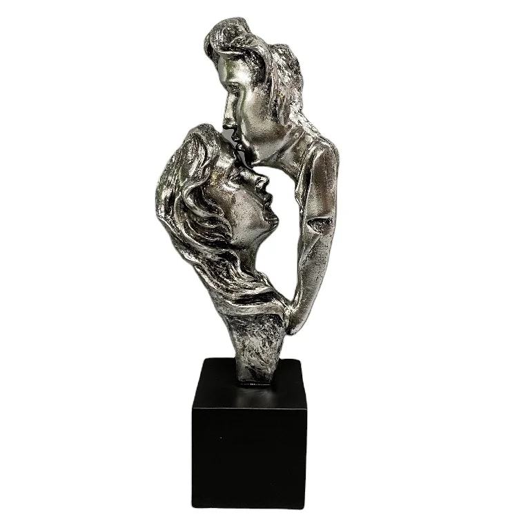 Handmade Polyresin Couple Lover Sculpture Figurine