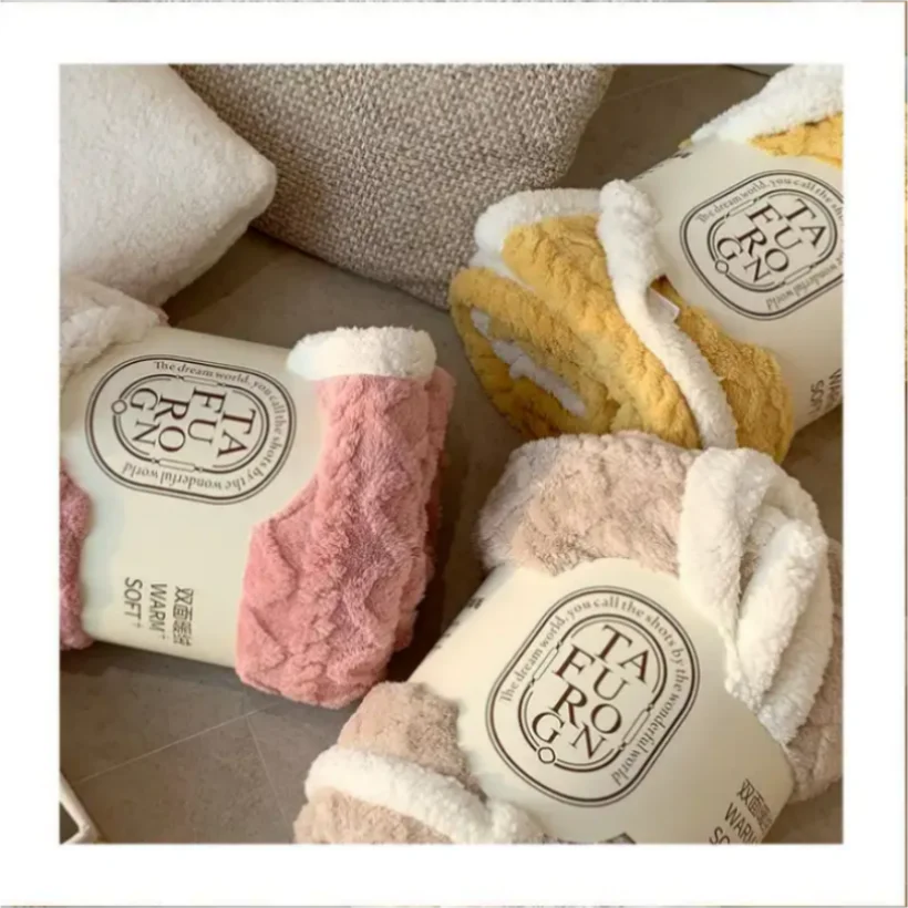 Custom Luxury Home Soft Plaid Pineapple Flannel Throw Blanket Home Textiles Polyester Coral Fleece Blankets for Winter King Size