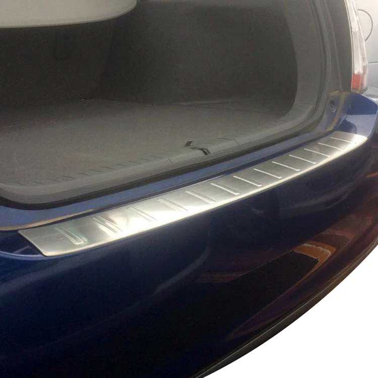 Chrome Hairline Auto Body Part Rear Boot Bumper Protector For Toyota Prius 20 2005-2009