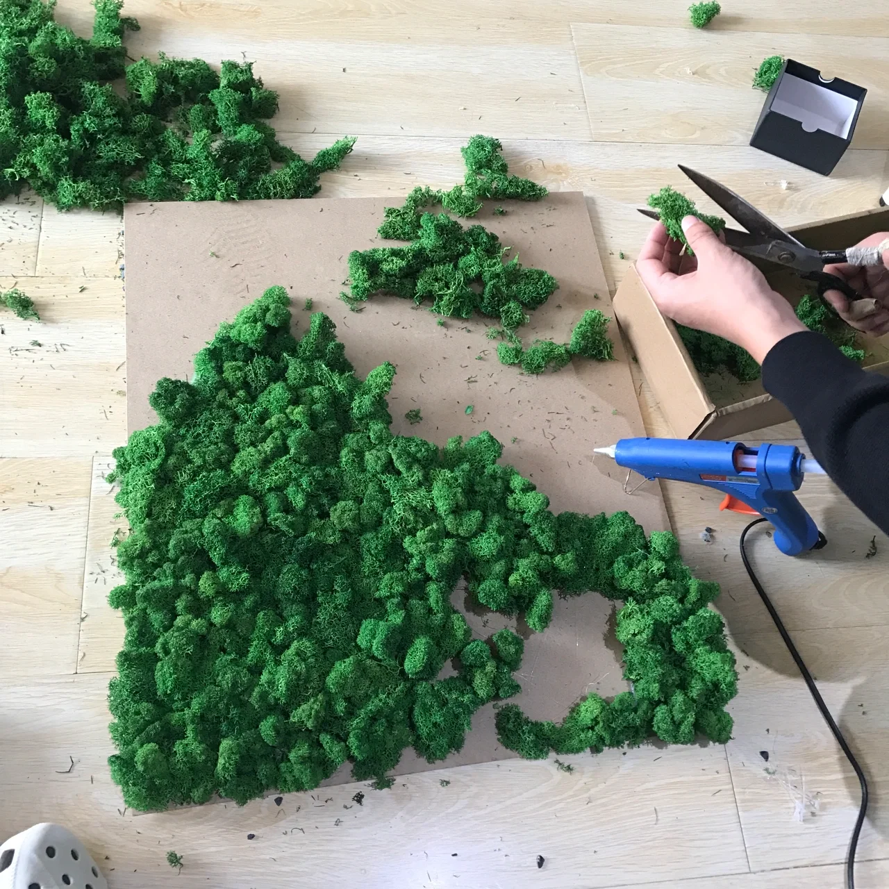 N-191 Wholesale natural preserved green fresh pole sheet moss ball decorative moss bun for Event Display Backdrop