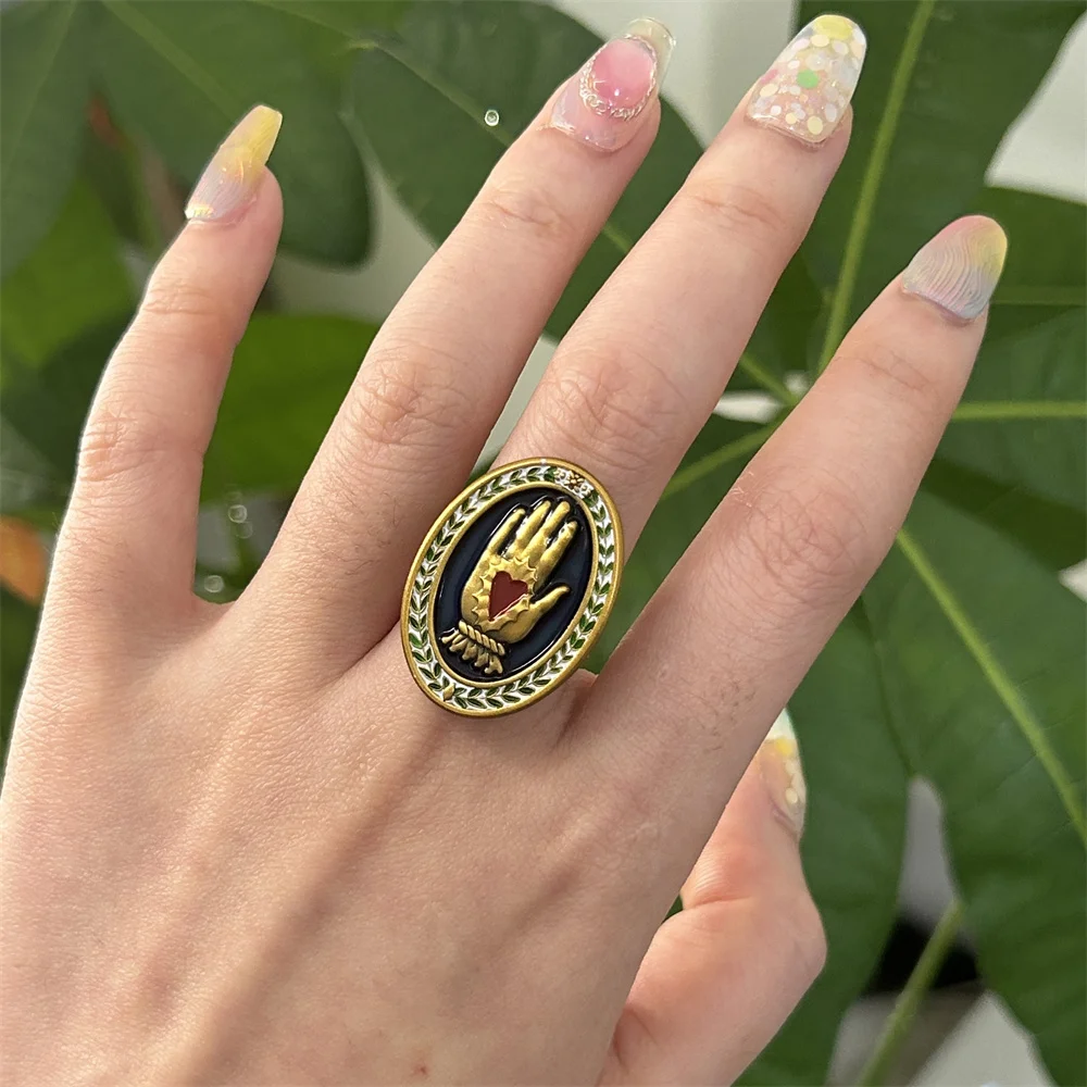 Custom Oval shaped 3D vintage metal ring fine fashion jewelry enamel ring women rings watch for men