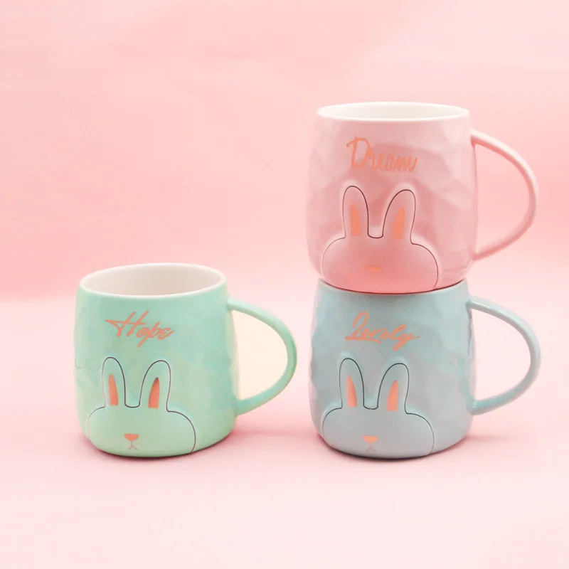 New Pattern Rabbit Cartoon Coffee Wholesale Ceramic Mugs Manufacturer With Cover