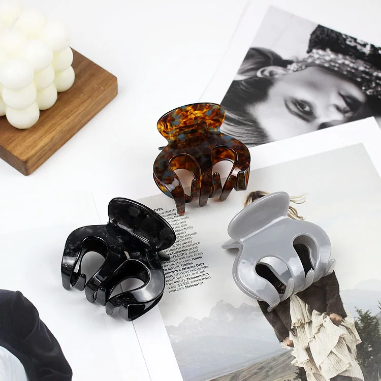 CANYUAN Japanese and Korean Style Solid Color Acetate Claw Clips Classic Medium Sized Back of Head Hair Accessories