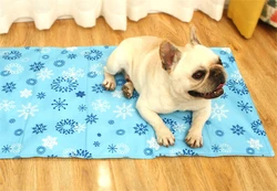 Spot wholesale new soft ice multicolor summer pet heat dissipation cats and dogs cool pad safety non-toxic