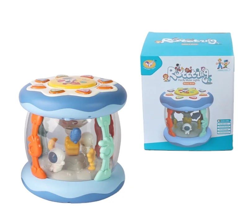 2024 Новое поступление музыкальные и светящаяся проекция вращающиеся пластиковые игрушки развивающие мультипликационные космонавты