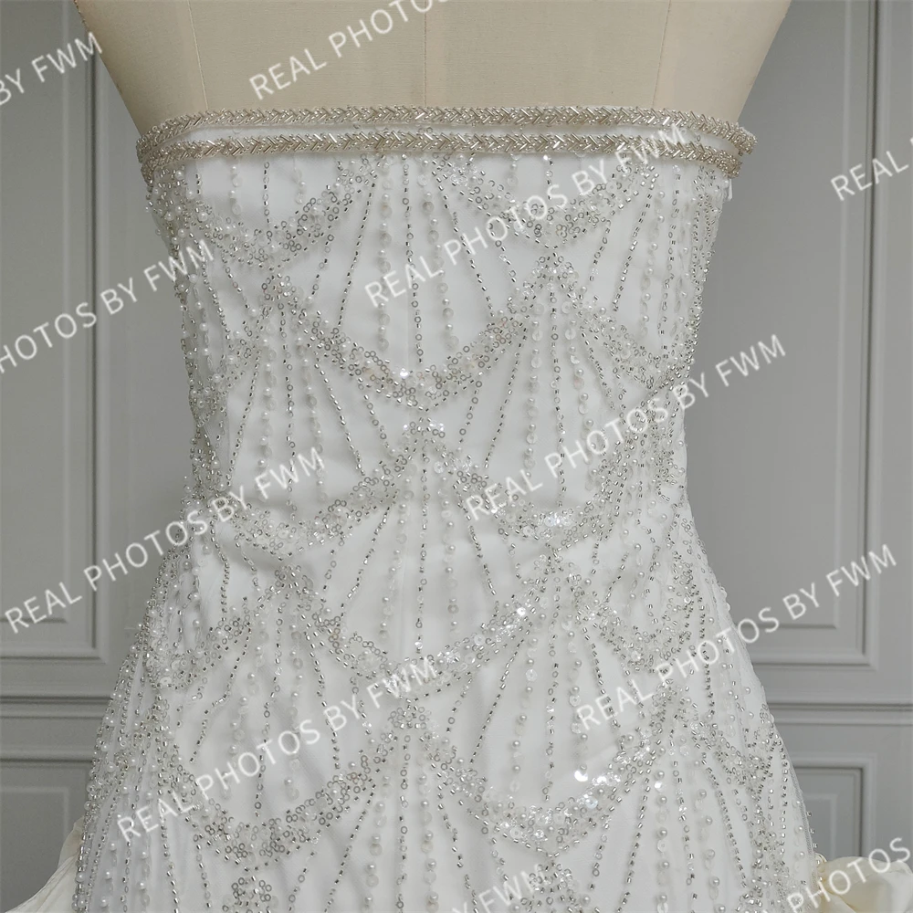 100% Real Photos High Quality Strapless Beaded Lace Mini Wedding Dress With Bow Elegant Sequins Bride Party Dress For Women 2025