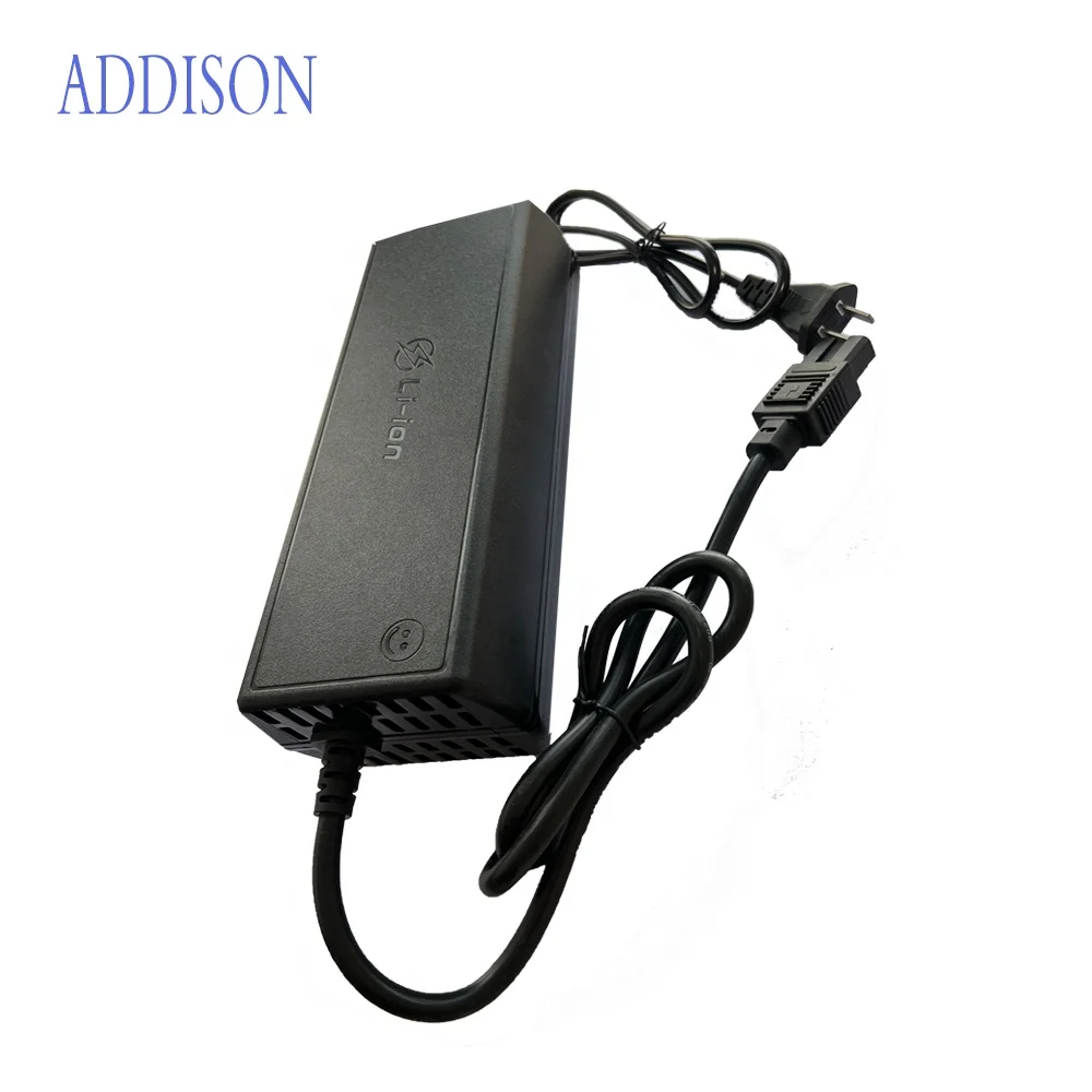 Factory Customized Good Quality 12V 3A 5A Fast Charge Lithium Lifepo4 Battery Charger for Electric Car