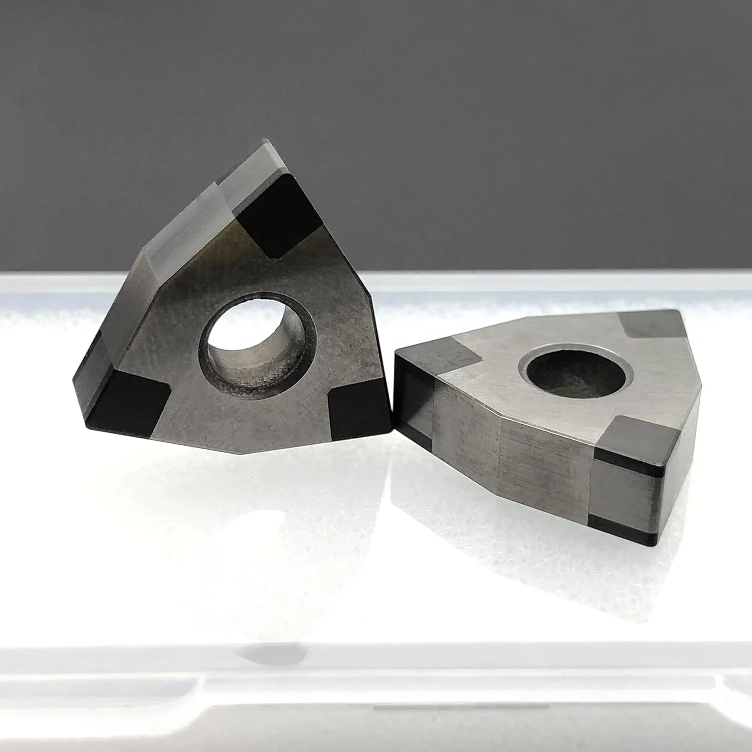 WNMG080404 CBN Cubic Boron Nitride Suitable For High Speed Finishing Of Heat Treated Steel Sintered Ferrous Alloy And Cast Iron