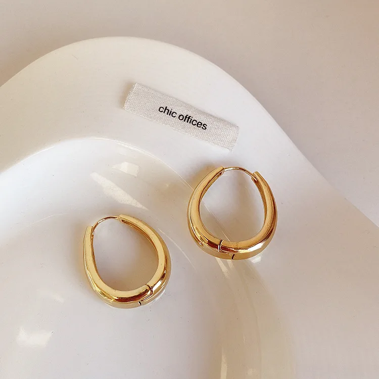 Серьги-кольца женские Овальные с позолотой 18