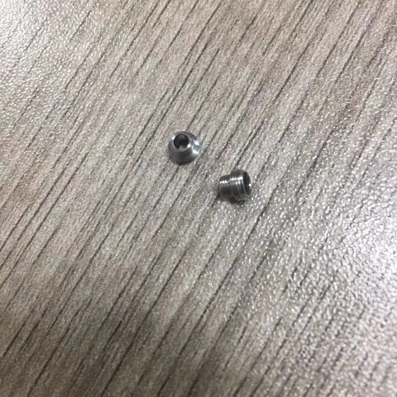 white silver generic watch parts size  M4.0 by 1.5  M2.5 by 1.5 mm    B24-5330 watch case tube