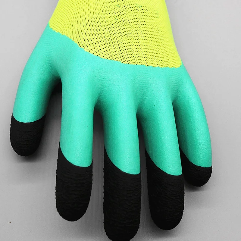 China made polyester Knitted green half latex coated Gloves with black finger
