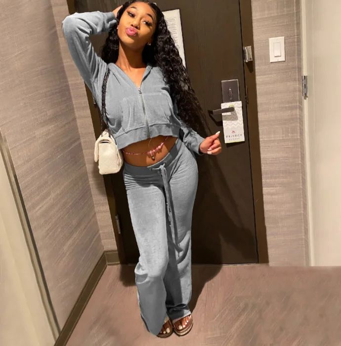 2021 wholesale velour cropped top two piece pants set fall clothing winter velvet casual zipper tracksuit set for women