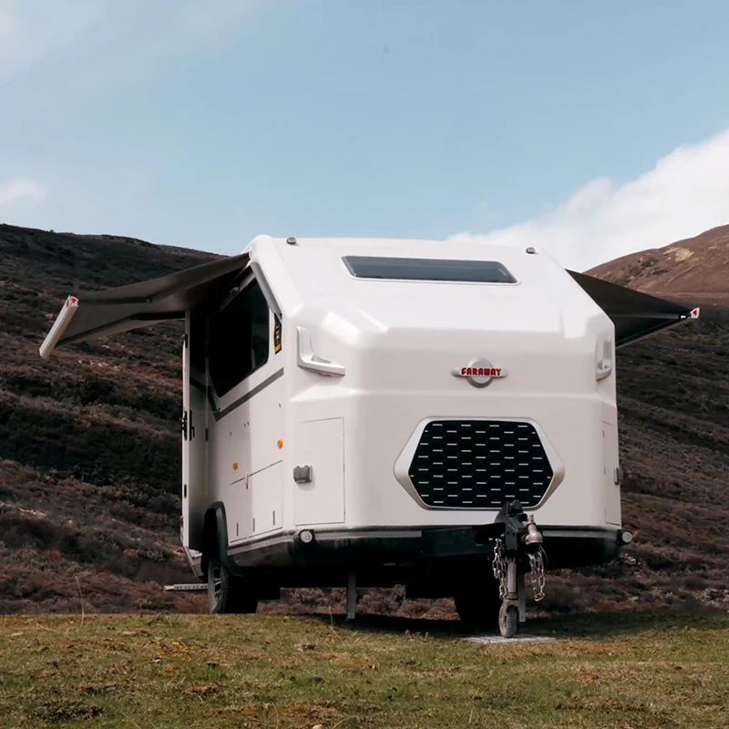 Удивительный полностью оборудованный автомобиль из стекловолокна 4X4 RV для кемпинга и отдыха с палаткой кухней