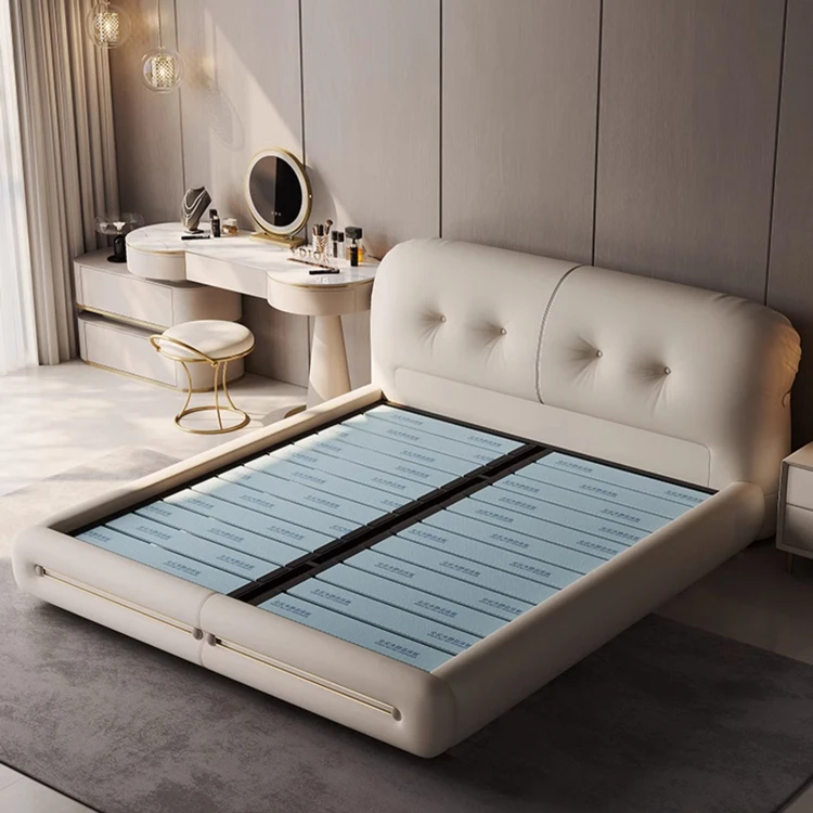 Designer High-End Luxury Modern Minimalist Genuine Leather Bed  Up-Holstered Large Bed for Bedroom Furniture