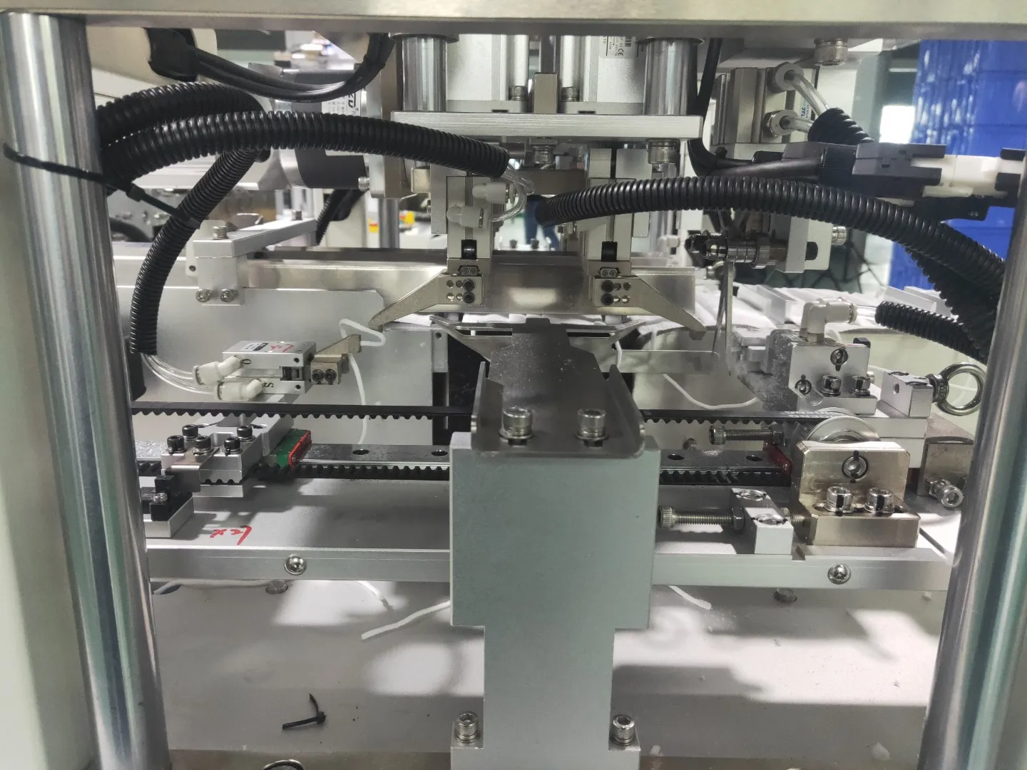 GOSUNM Fully automatic plane positioning mask machine and guide 3ply machin