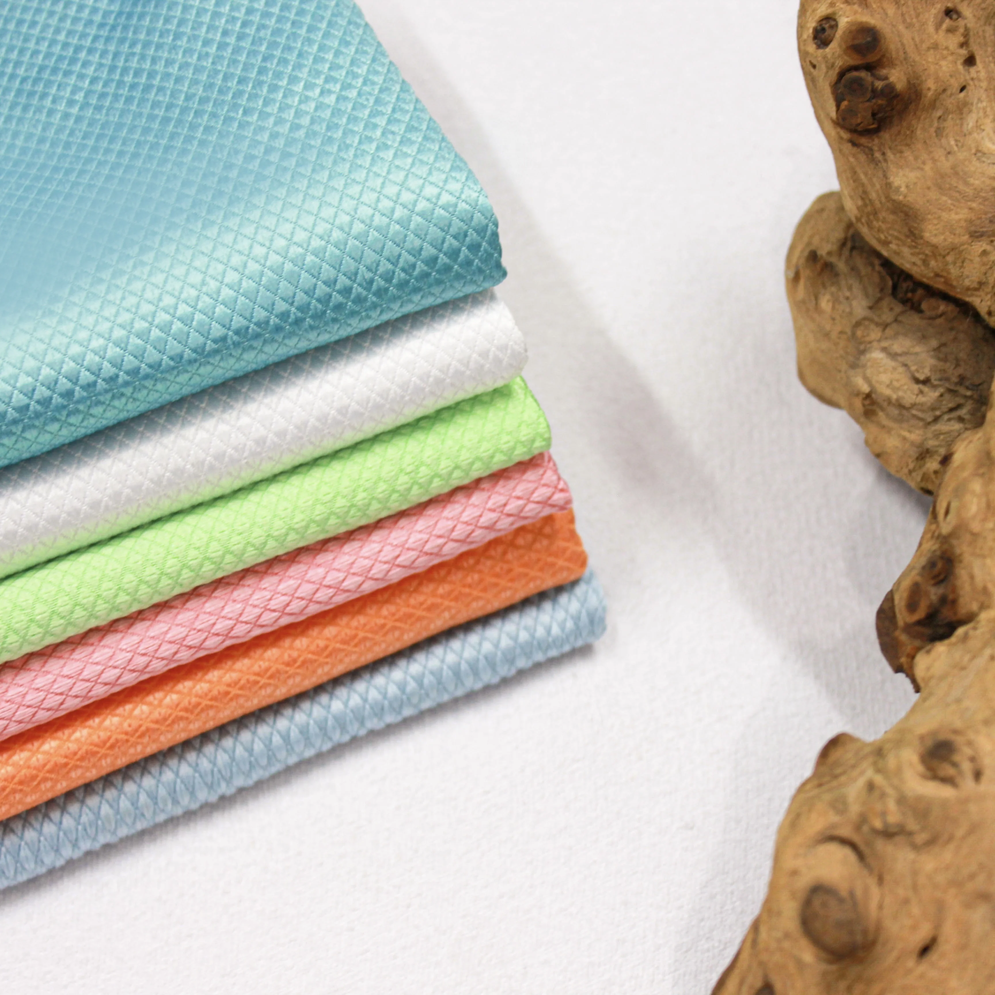 Strong Stain Removal Strong Water Absorption Quick-dry Polishing Colorful Microfiber Cleaning Cloth Fish scale Fabric Roll