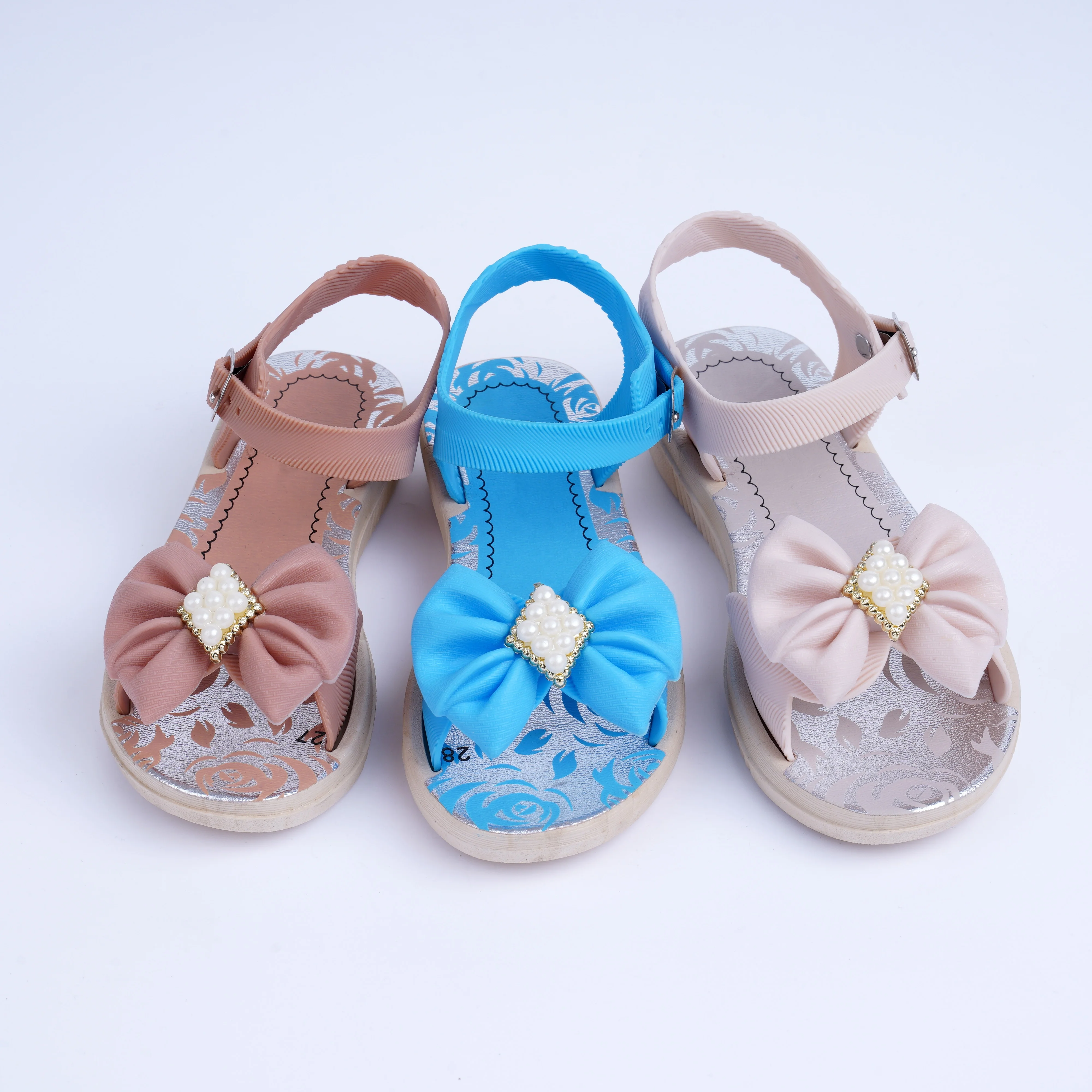 Fashion colorful cute bow design girls flat sandals Summer outdoor antiskid kids sandals