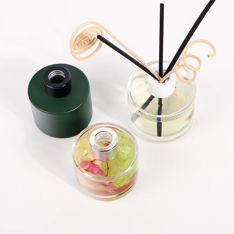 RTS  stock item cheap price empty custom reed diffuser aroma glass  bottles and packaging with cane