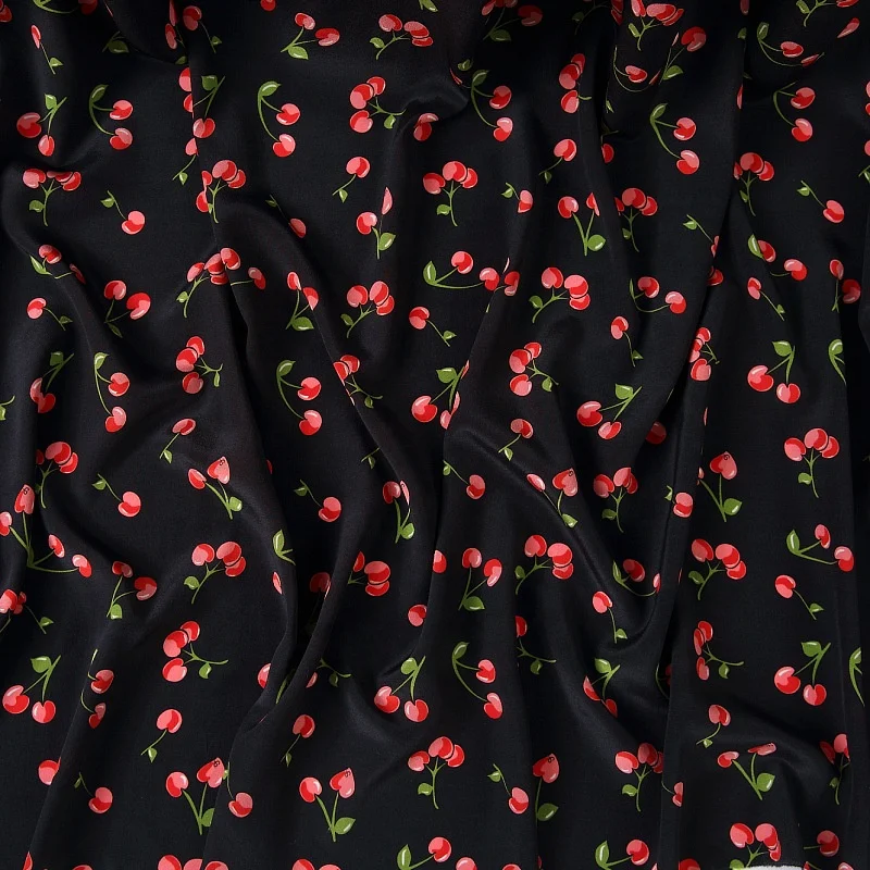 Nice looking dot printing 100% mulberry silk 14mm crepe de chine 140cm width fabric for shirts,blouse,dress