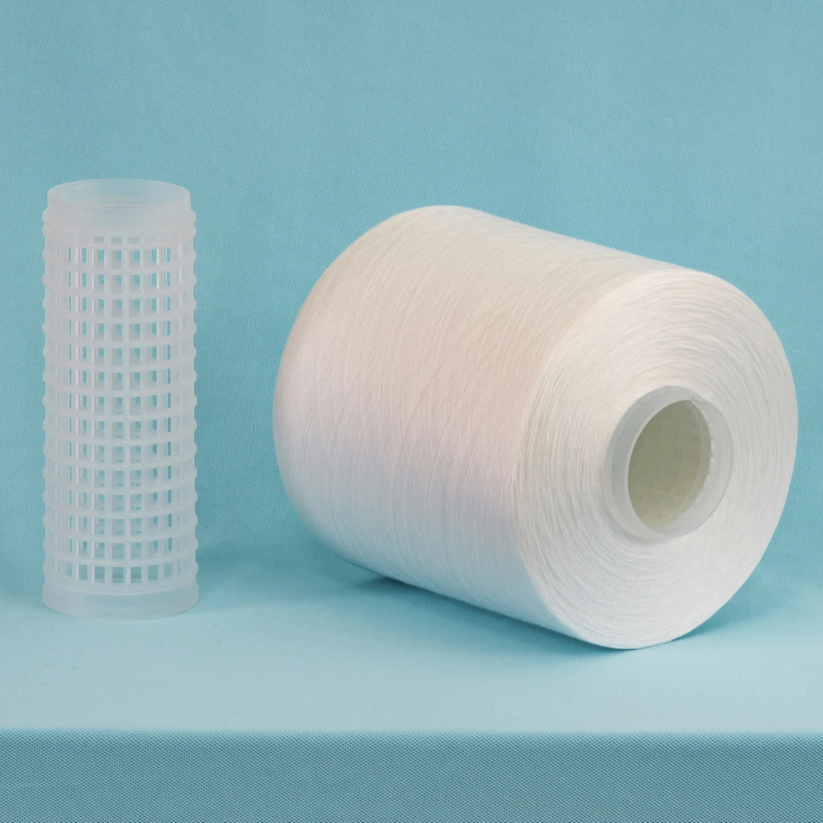 super bright raw white100% spun polyester yarn two ply Z twist for sewing use