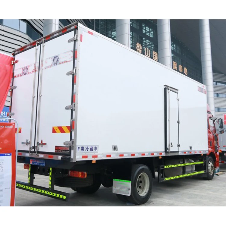 Охлажденный Автомобиль Faw Jiefang J6L 240 л.с. 4x2 6 8 м с