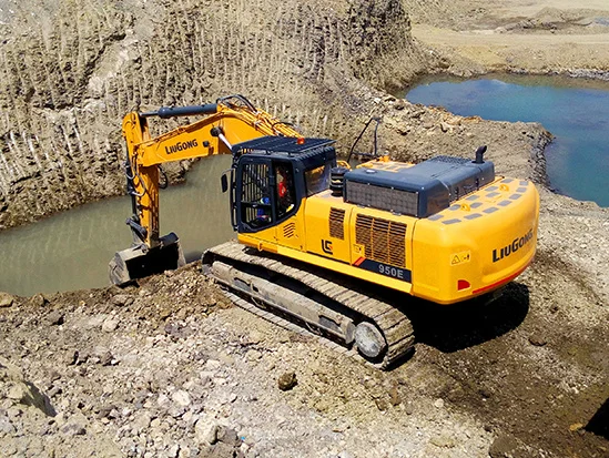 used Liugong heavy machine 908e 909e 922e 9035e 922d Excavators with High Load Arm at Low Price for Sale in south