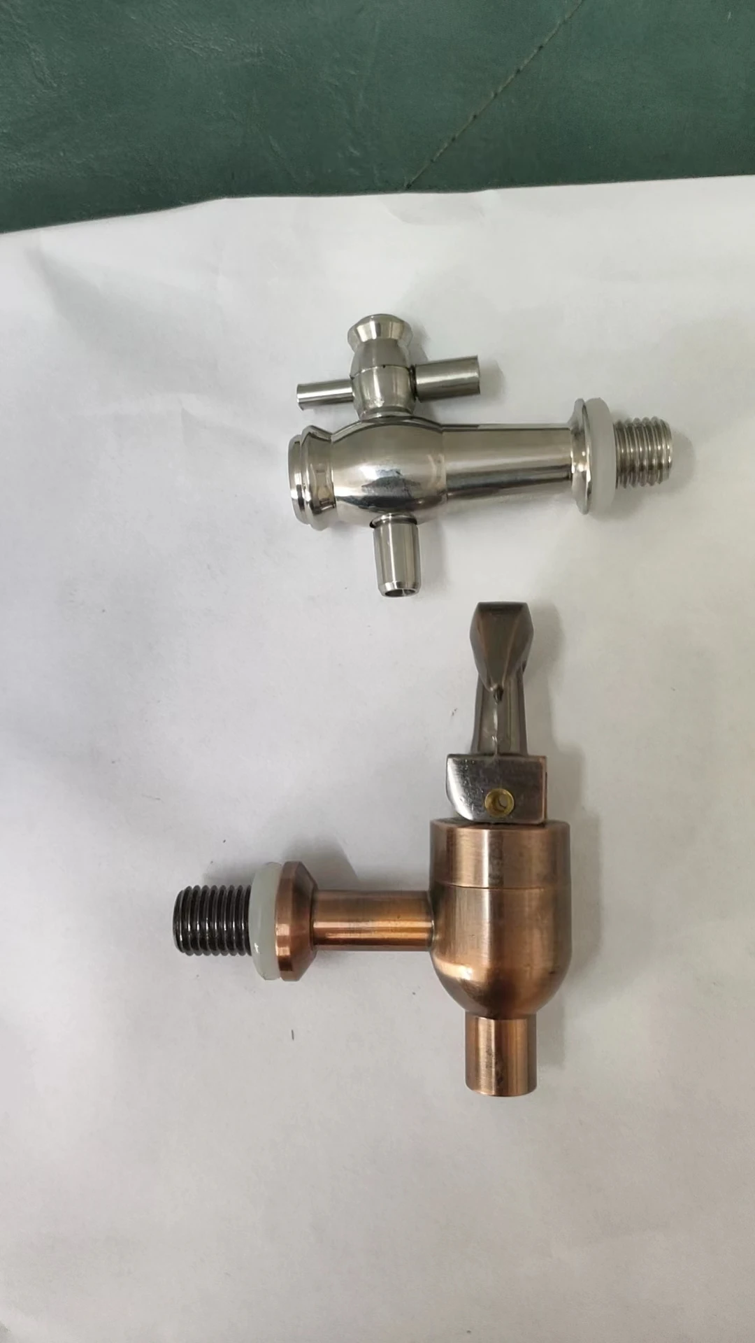 Oak barrel faucet wooden barrel  tap oak wine dispenser l for households cafe  tea house restaurant hotel