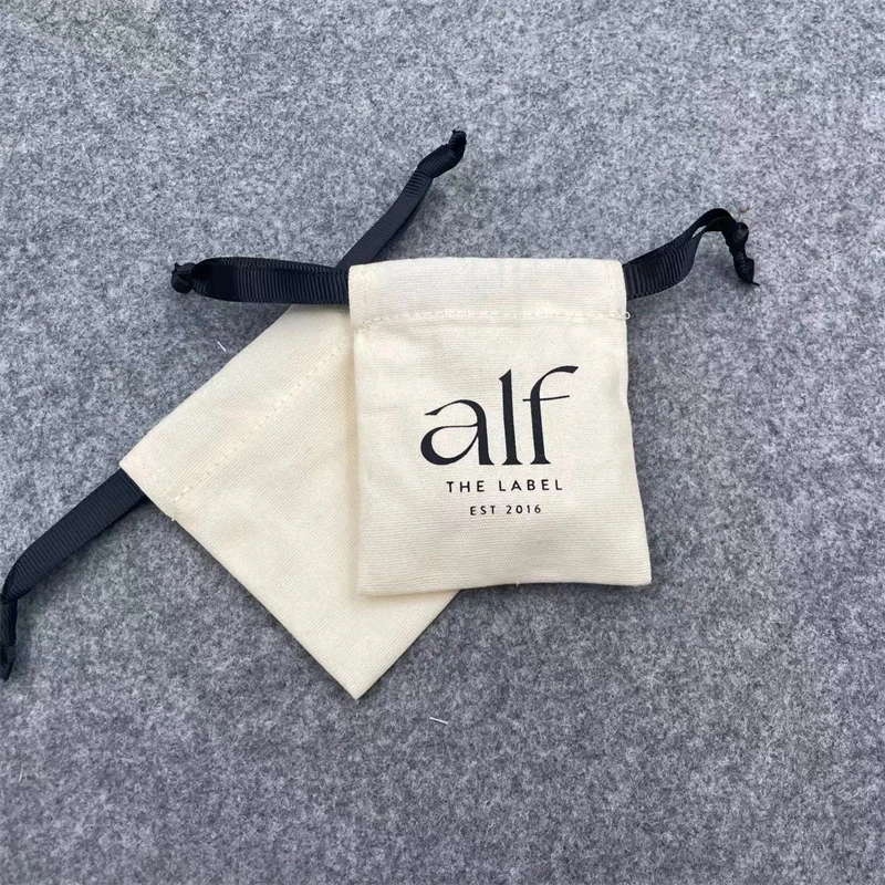 Custom logo Microfiber Velvet Jewellery Gift Jewelry Pouch with logo Custom Small Jewlery Bag for Earrings