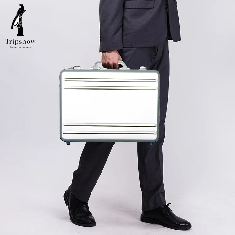 The latest OEM customized luxury boy portable briefcase
