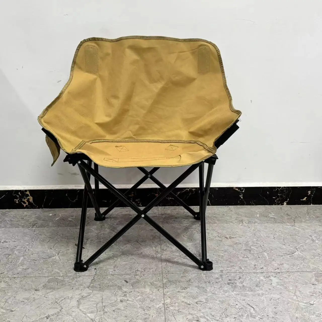 JOY Hot selling outdoor folding portable lounge chair fishing bench with widened base and storage bag on the side